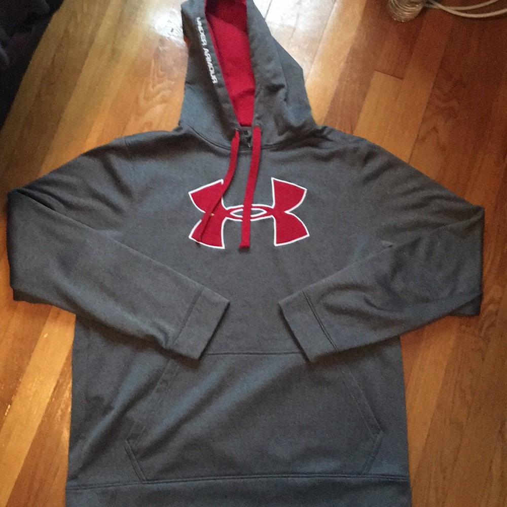 Mend under armour sweatshirt